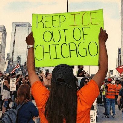 Quatro cantores de rap de Chicago denunciam ocupação da imigração