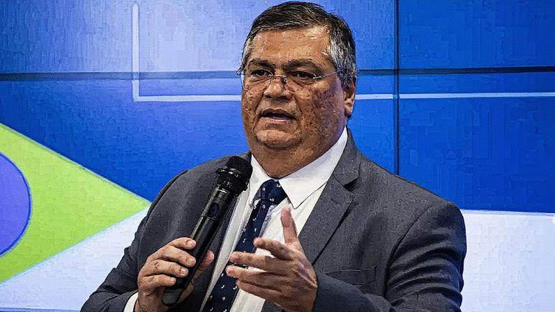 Flávio Dino (STF) expressa desejo de que o Congresso não altere penas para crimes de golpe de Estado e defende o uso de decisões monocráticas no Judiciário - Foto: Joédson Alves/Agência Brasil