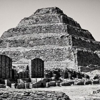 Relevo de calcário desaparece da necrópole de Saqqara no Egito