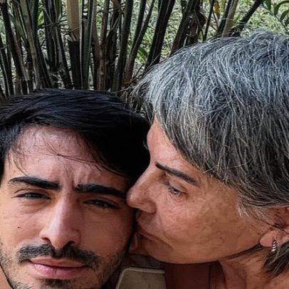 Gloria Pires comemora 21 anos do filho caçula com declaração emocionante