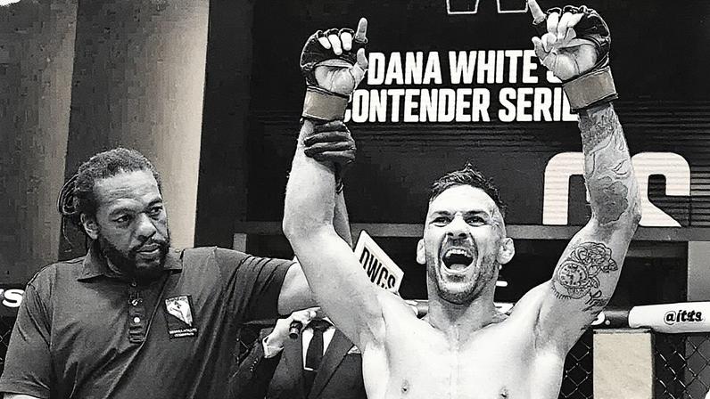 Hecher Sosa viralizou após conseguir vaga no UFC (Foto: Reprodução Instagram dwcs)