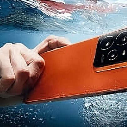 Realme GT 7 oferece potência e bateria de sobra em design compacto