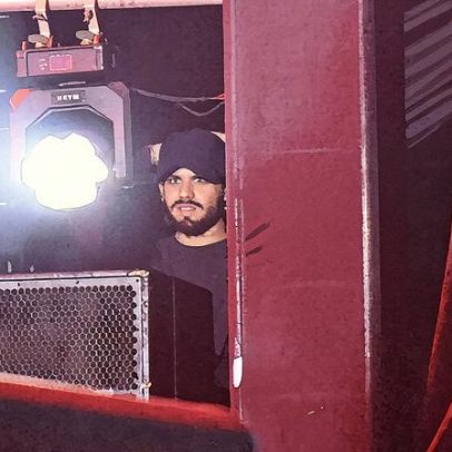 Zé Felipe assiste discretamente ao show de Ana Castela