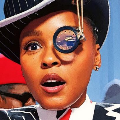 Janelle Monae viaja no tempo para ver David Bowie