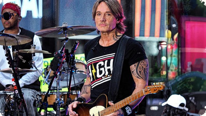 Keith Urban was spotted without his wedding ring in his first sighting since his breakup with Nicole Kidman. WireImage