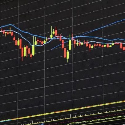 Mercado financeiro revisa inflação para 4,56% em 2025