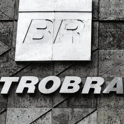 Petrobras reduz em 4,9% preço da gasolina para distribuidoras