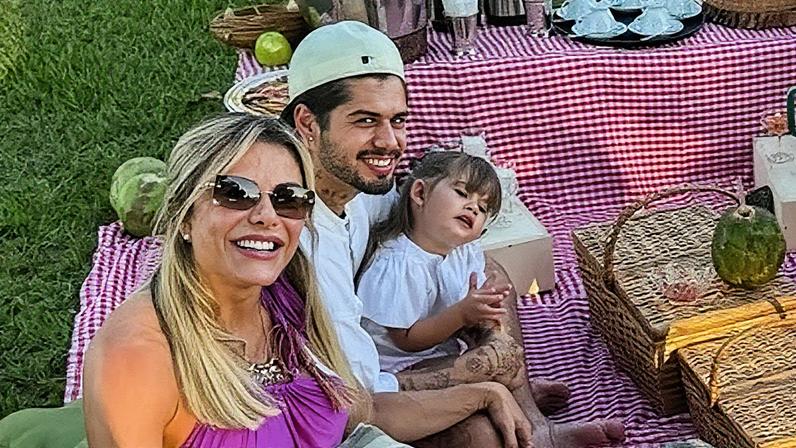 Poliana Rocha é mãe do cantor Zé Felipe • Instagram/Poliana Rocha