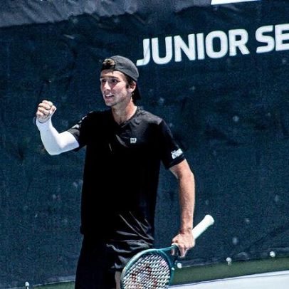 Storck e Tourinho disputam a final do AO Junior Series
