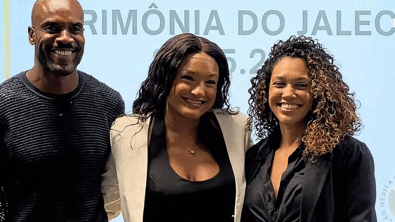 Rafael Zulu com a filha e a ex, Maria Clara Mesquita — Foto: Reprodução/Instagram
