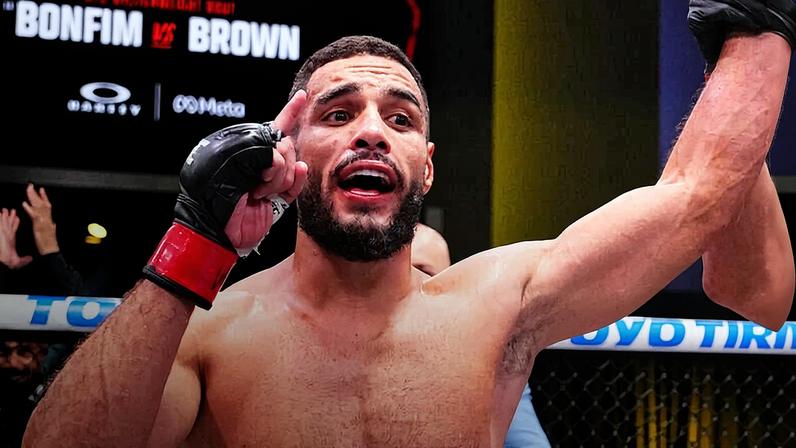 Gabriel Bonfim venceu Randy Brown na luta principal do UFC Vegas 111. (Foto por Jeff Bottari/Zuffa LLC)