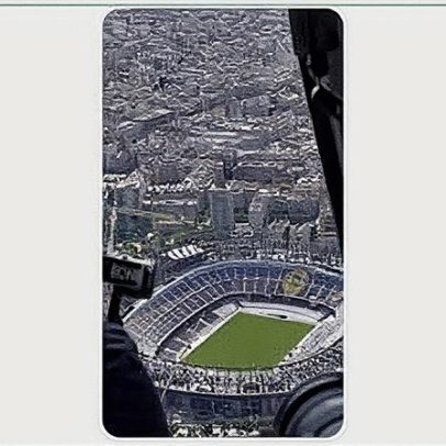Barcelona realiza treino aberto no novo Camp Nou para a torcida; veja imagens