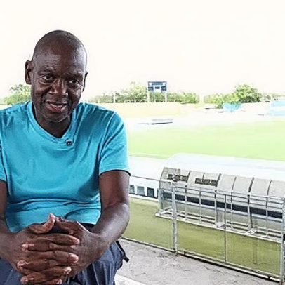 Suriname e Curaçao buscam vaga histórica na Copa nesta terça