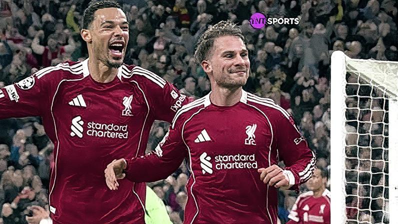 Van Dijk reage a mais uma defesaça de Courtois em Liverpool x Real Madrid — Foto: Getty Images