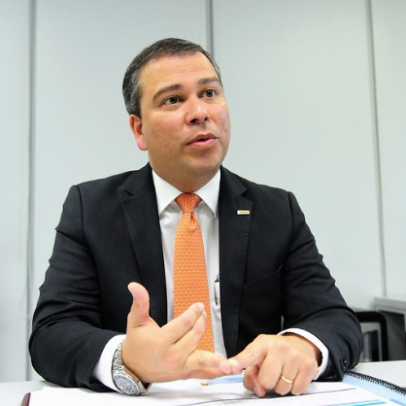 Ex-presidente do BRB emite nota sobre publicação da Veja
