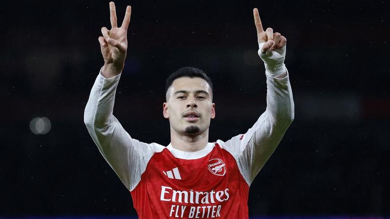 Gabriel Martinelli comemora o gol marcado pelo Arsenal contra o Bayern de Munique — Foto: Getty Images