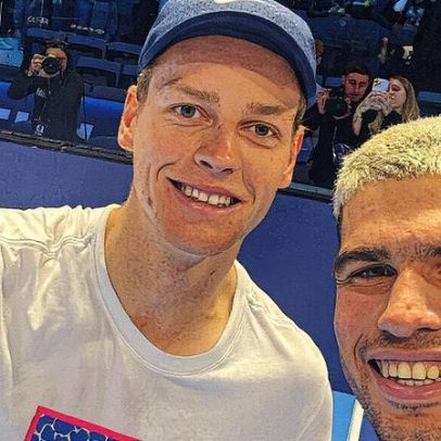 Sinner e Alcaraz treinam juntos na preparação para o ATP Finals