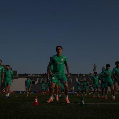 Abel Ferreira acerta mistério na escalação do Palmeiras e destaca versatilidade