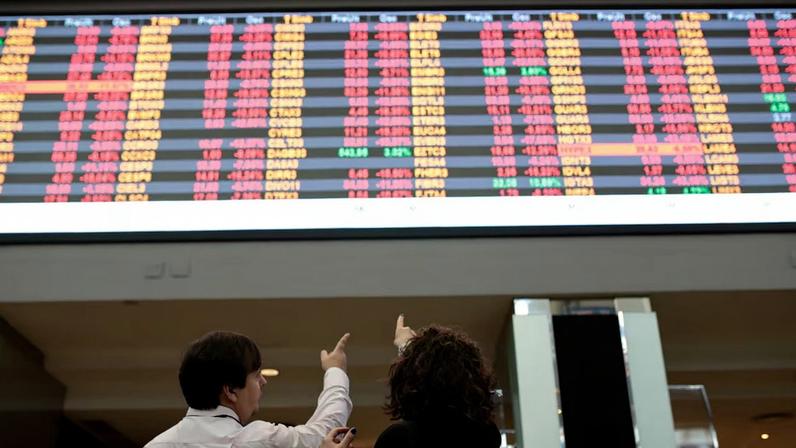Vale, Itaú e Axia anunciam quase R$ 80 bilhões em remuneração a acionistas | Um índice teórico da B3 que reúne as empresas que se destacam em termos de remuneração de dividendos subia cerca de 0,6% no meio da tarde, alinhado à alta do Ibovespa