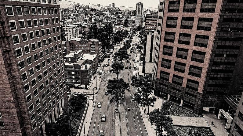 Patria capta US$ 140 mi para acelerar investimentos sustentáveis na Colômbia | Vista de Bogotá: iniciativa busca canalizar esses recursos para setores estratégicos. (Foto: Nathalia Angarita/Bloomberg)