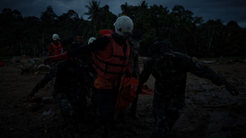 Pelo menos 800 mortos por inundações em vários países do Sudeste Asiático