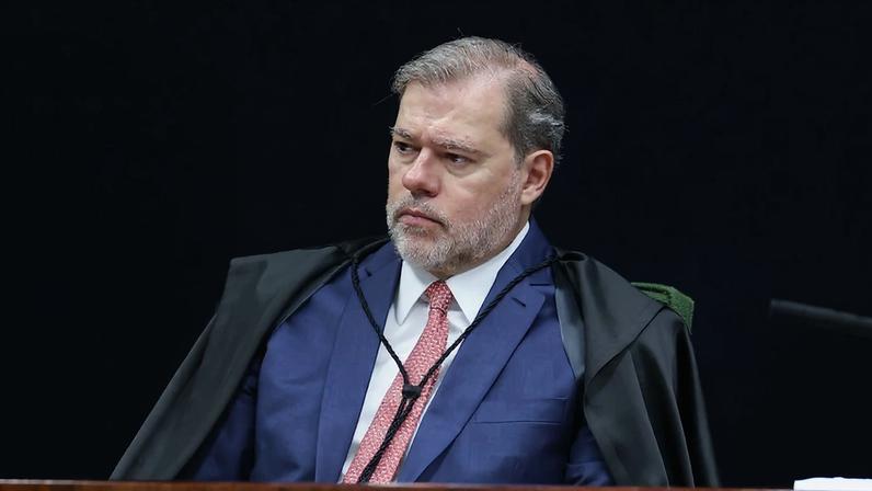 Prevenção: Ministro Dias Toffoli, em sessão da Segunda Turma do STF. Com a distribuição de HCs em favor de Bolsonaro ao ministro, o colegiado pode julgar, em grau de recurso, ações sobre o ex-presidente. (Foto: Antonio Augusto/STF)