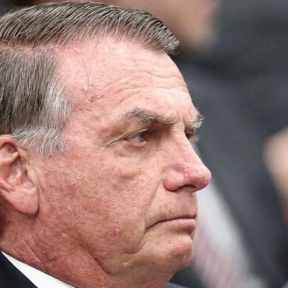 Filhos relatam que Bolsonaro passou mal e recebeu atendimento médico