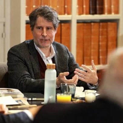 Da Empoli: Trump vence com movimento rápido e impactante, mesmo quando contradiz