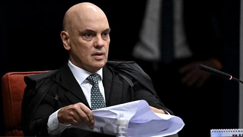 Para especialistas, Moraes antecipou a conclusão do inquérito e atropelou direito de defesa. (Foto: André Borges/EFE)