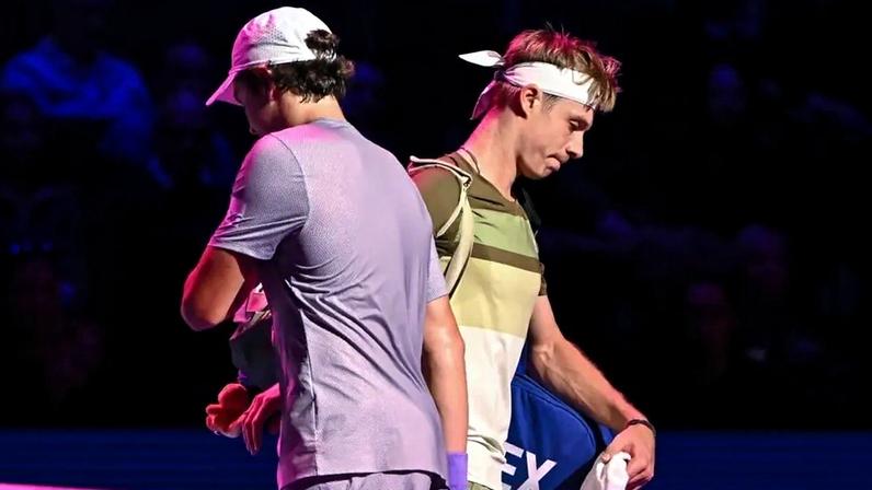 João Fonseca venceu o canadense Denis Shapovalov nas quartas de final do ATP 500 da Basileia (Fabrice Coffrini/AFP)