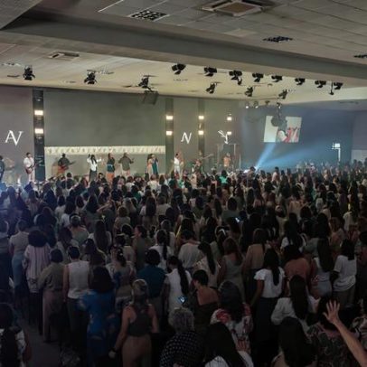 AVIVA 2025 reúne milhares de mulheres em Vitória para avivamento espiritual