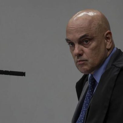 Moraes decidirá sobre visitas e retorno de Bolsonaro à prisão domiciliar