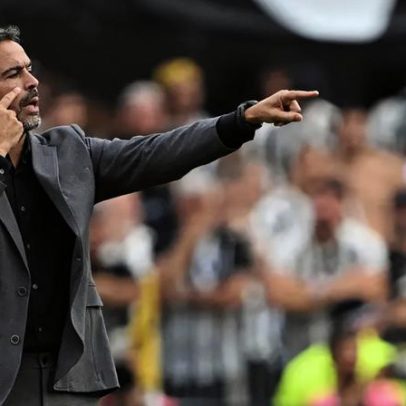 Artur Jorge relembra título da Libertadores com Botafogo e marca carreira