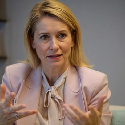 Kaja Kallas diz que a Rússia não negocia a paz e deve ser obrigada a negociar