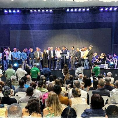 Casagrande e Euclério participam de culto de ação de graças em Cariacica