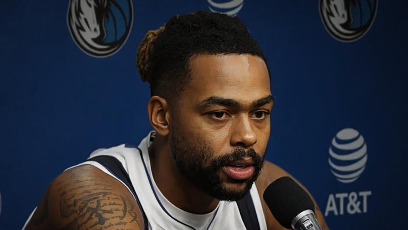 D'Angelo Russell Mavericks troca