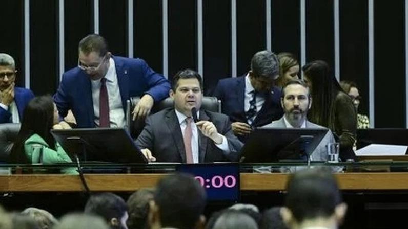O presidente do Senado e do Congresso Nacional, Davi Alcolumbre (União-AP) (ao centro). Foto: Geraldo Magela/Agência Senado