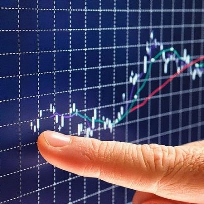 Selic em 15% revela cautela do Banco Central e sinais sobre a economia brasileira