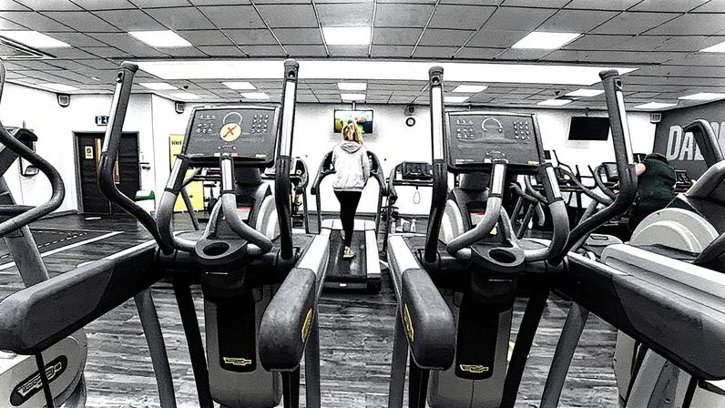 A base de clientes da SmartFit expandiu 8%, alcançando 5,23 milhões de clientes