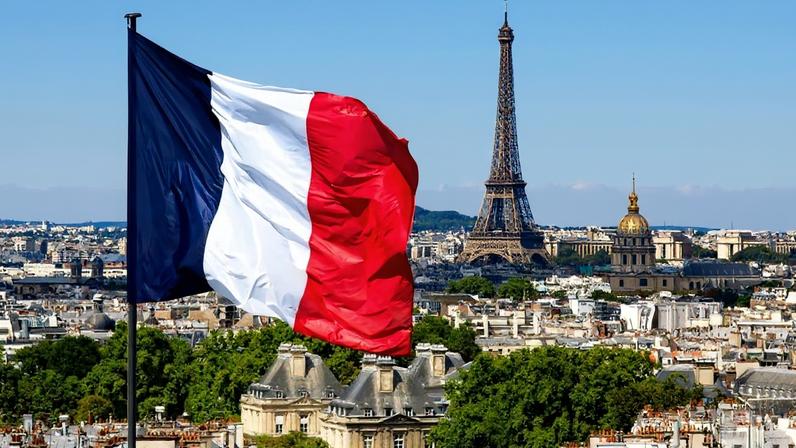 Na França, cristãos foram agredidos e templos históricos sofreram ataques - Foto: Reprodução
