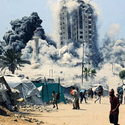 Destruição da milenar cidade de Gaza rouba aos habitantes a memória do lugar