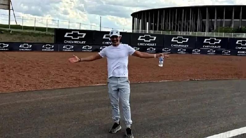 Helio Castroneves no Autódromo de Brasília nesta quinta-feira (Foto: Castroneves Racing)