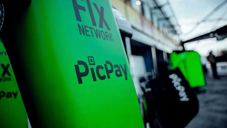 PicPay investe em Mastercard Black para atrair clientes de alta renda