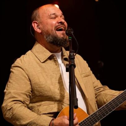 Marcus Salles comemora 30 anos de carreira na música gospel