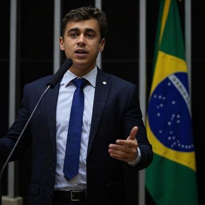 Nikolas comenta prazo para explicar celular em visita a Bolsonaro: teatro