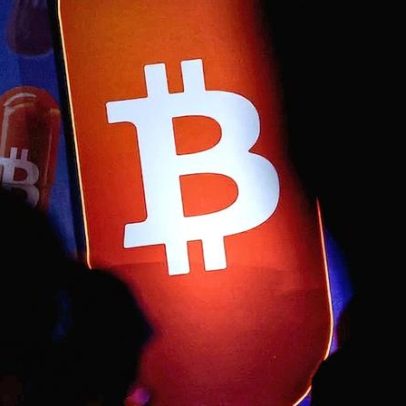 Irmãos que afundaram com criptomoedas pivotam para IA e são quase bilionários