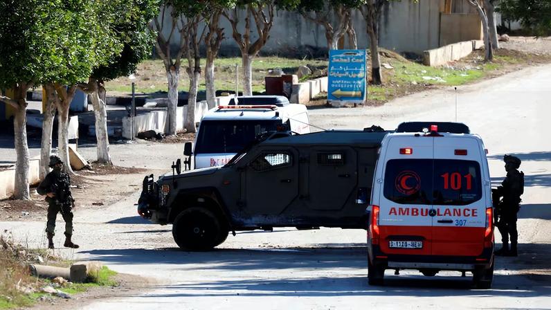 Soldados israelíes, durante una operación en Tubas (Cisjordania).