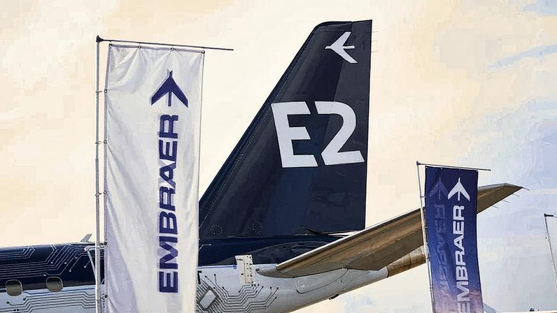 CEO da Embraer diz que crise de supply chain ‘acabou’, mas mantém projeção cautelosa | Fabricante brasileira registrou crescimento de receita no terceiro trimestre. (Foto: Lauryn Ishak/Bloomberg)