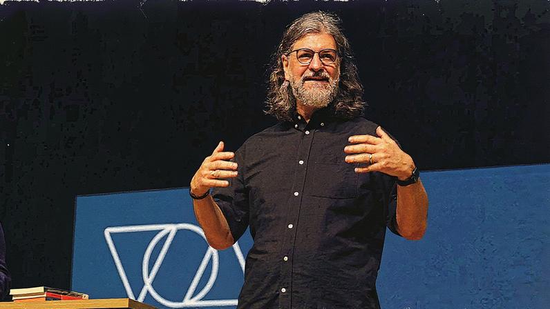 O pastor e escritor Carlito Paes alertou sobre o vício de alguns evangélicos em jogos de azar. Foto: Global Awakening Brasil