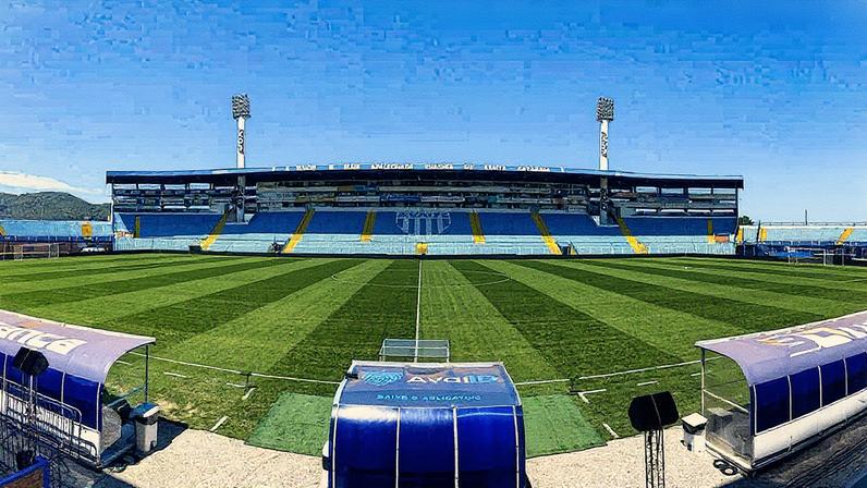 Atletas se recusam a fazer atividade no CFA, na Ressacada. Foto: Leandro Boeira/Avaí FC